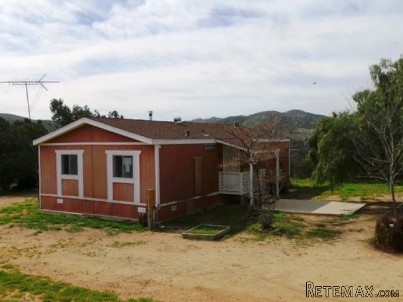 21240 Wendlandt Rd Perris, CA, 92570.. - 2