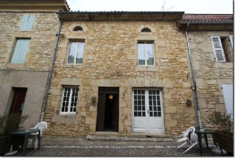 House In Charming Bastide Town