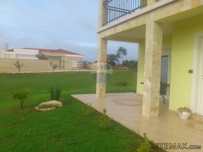 Nova kuća na 3 etaže 210m2 1km od Umaga - 3