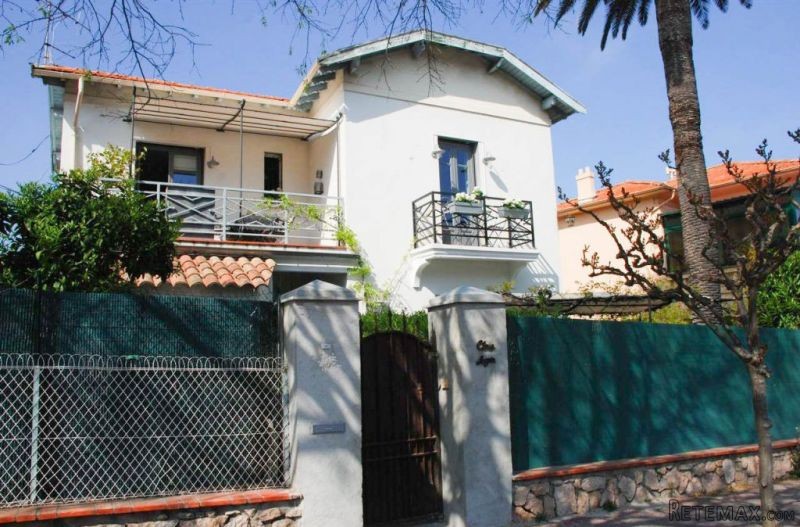 Sale House - Juan-les-Pins..