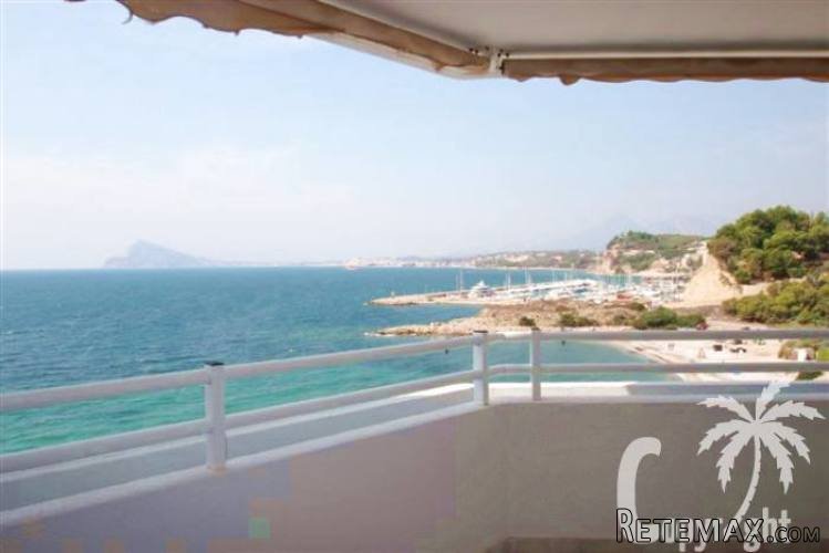 This 2 bedrooms apartment was built in 2000 and is located..