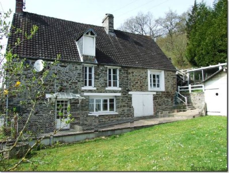 House with Good Access to River Frontage