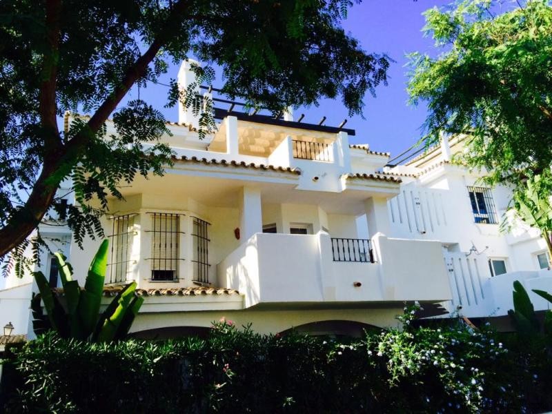3 bedroom apartment for sale - 2