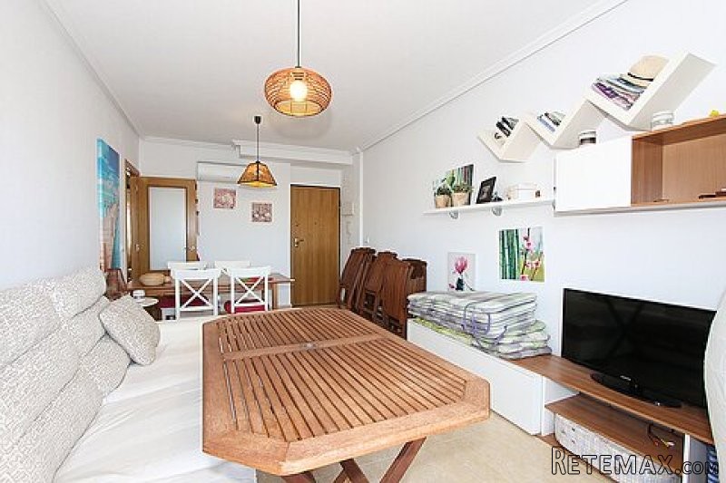 2 Bed South Facing Apartment with Sea.. - 2