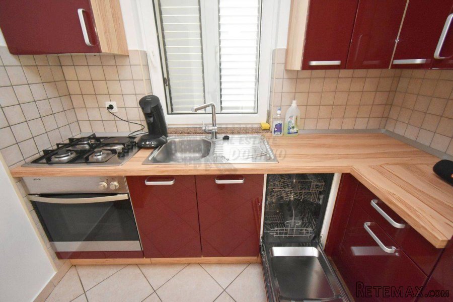 Lijepi apartman s 2 spavaće sobe! Grad Krk - okolica! - 10