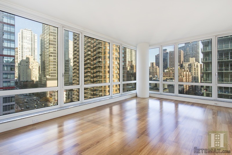 2 bedroom Apartment For Sale: 250 EAST.. - 2