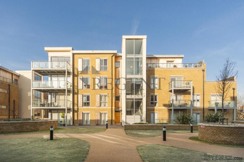 1 bedroom apartment for sale - 2