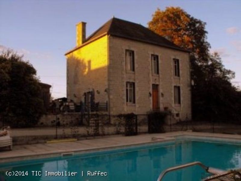 Beautiful Maison de Maitre With Heated.. - 2