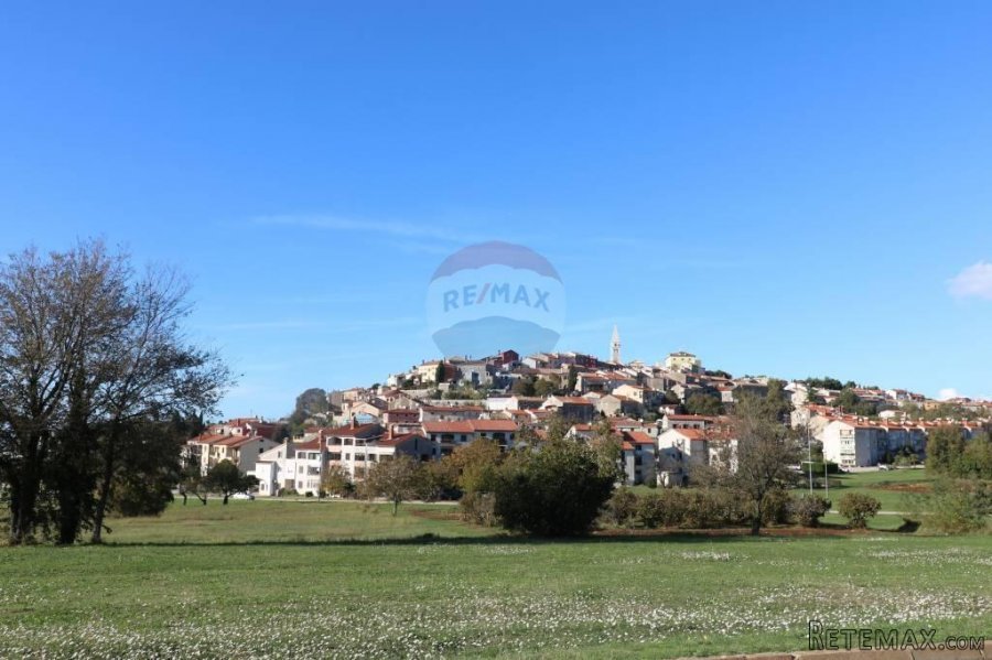 Vrsar, atraktivno građevinsko zemljište panoramskog pogleda - 8