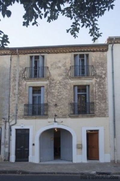 Character Home, Courtyard, Jacuzzi.. - 2
