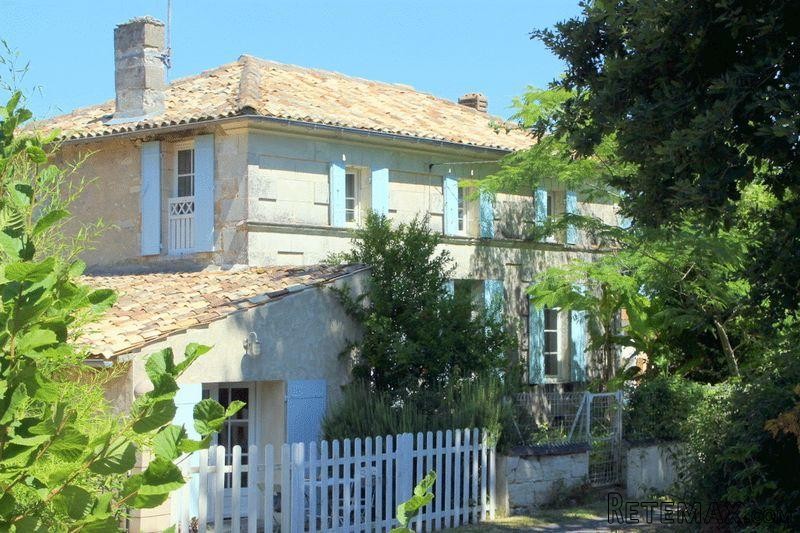 3 Bedroom Manor House For Sale - 2