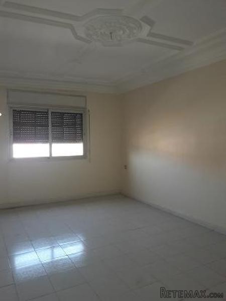 Apartment 3 Bed - Lounge - Bath - 92m2..