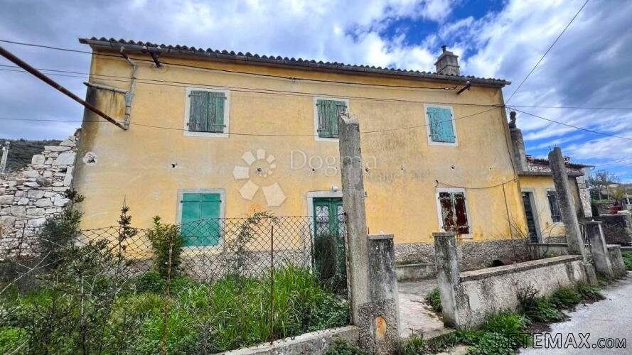 LIJEPA DVOJNA KUĆA ZA RENOVACIJU S POGLEDOM NA MORE, OKOLICA - 3