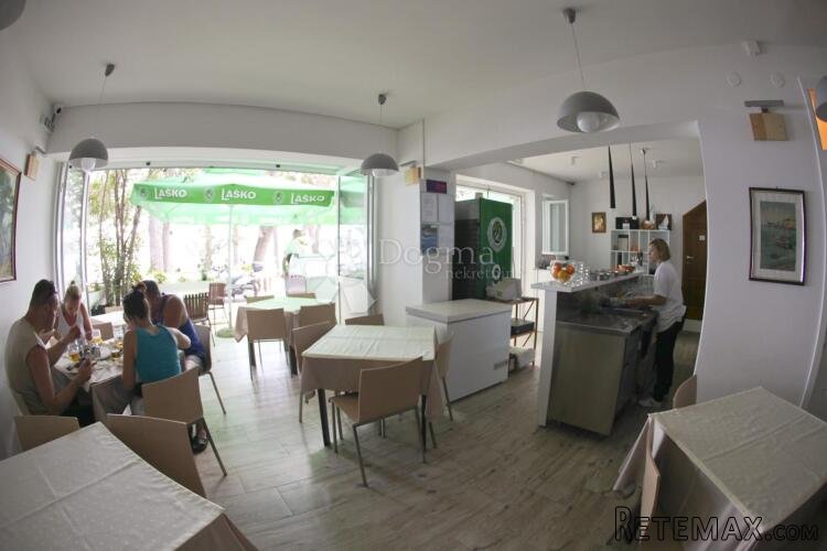 Restoran-prvi red do mora - 3