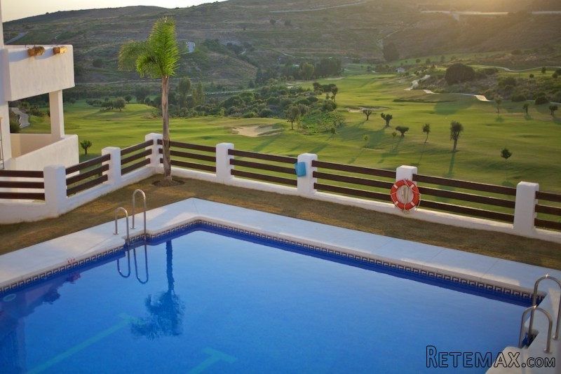 3 bedroom property near Estepona Back.. - 2