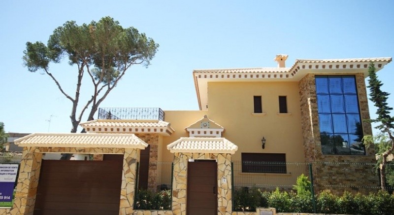 New Luxury Villa Ref: YHISMPC37 - 2
