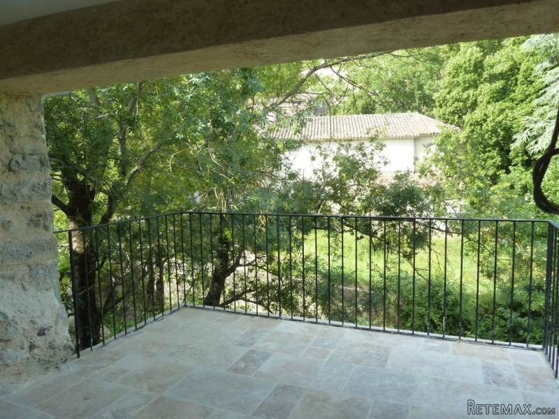 Beautifully Renovated Village House.. - 2
