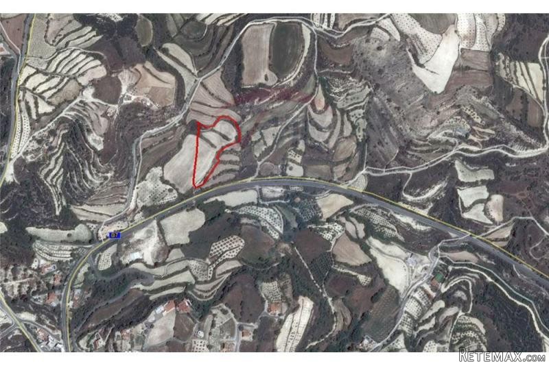 Plot of Land for Building - For Sale -..
