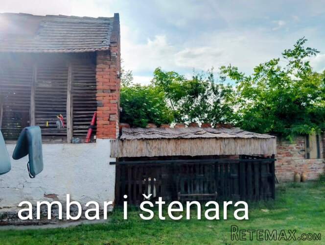 Prodajem kucu u Banatskoj Dubici - 7