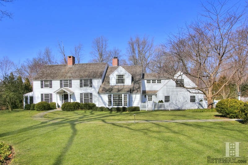 5 bedroom House For Sale: 2 NOLEN LANE..