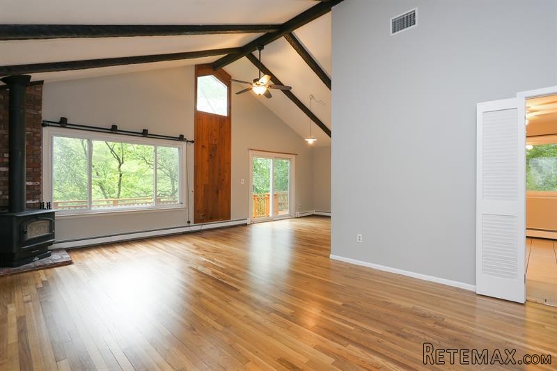 3 bedroom House For Sale: 2294.. - 2