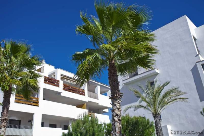Bargain Price Apartments For Sale In La..