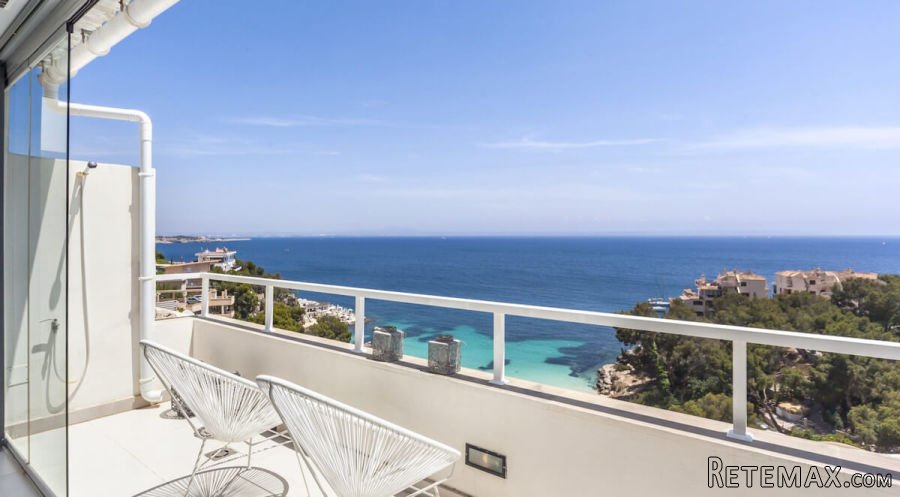 Stunning sea view apartment in the sought after area of..