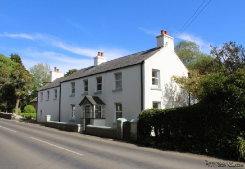 Close E Volley, Main Road, Sulby