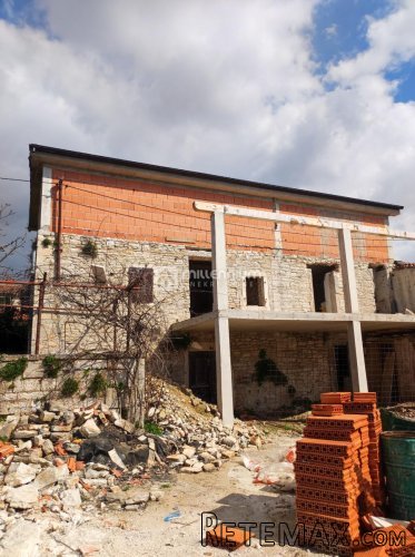 Istra, Kanfanar, 170m2, autohtona samostojeća kuća - 2