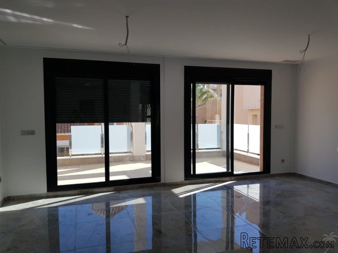 Beautiful new villa in the popular Orihuela Costa located.. - 3