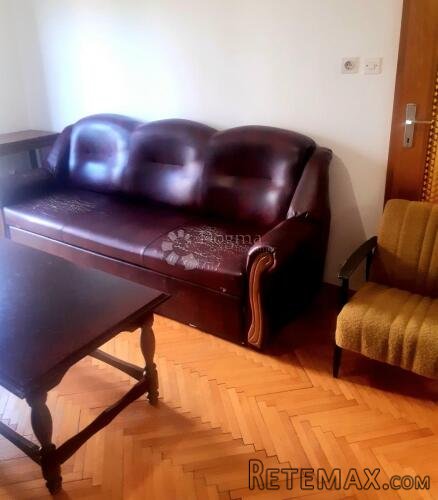 Etaža sa garažama u centru Srdoča - 3