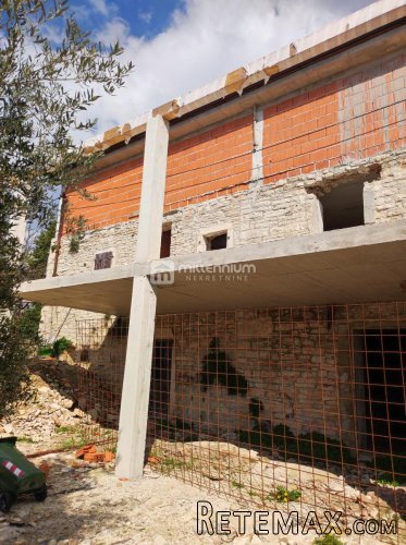 Istra, Kanfanar, 170m2, autohtona samostojeća kuća - 3