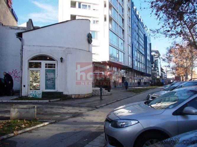 Agencijska oznaka lokala je 9105954, Novi Sad..