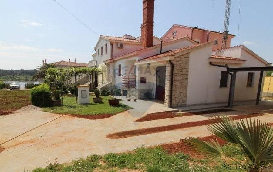 ISTRA, MEDULIN, apartmanska kuća na predivnoj okućnici 60m o - 5