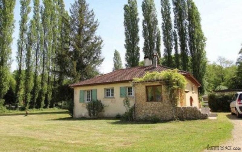 3 Bedroom Stone House Set On 1 Acre Of.. - 2