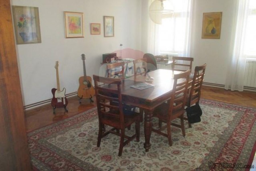 RIJEKA - CENTAR - UZ MORE - STAN 117 m2