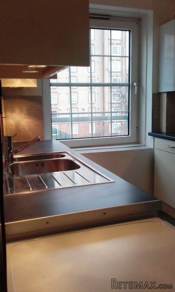 A Superb Room To Rent Available In.. - 2
