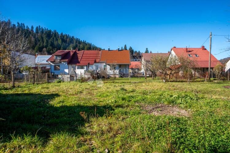 PROSTRANA KUĆA U CENTRU DELNICA - 3
