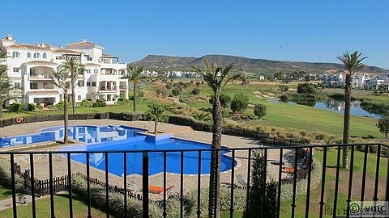 * 2 BED FULLY FURNISHED GOLF APARTMENT