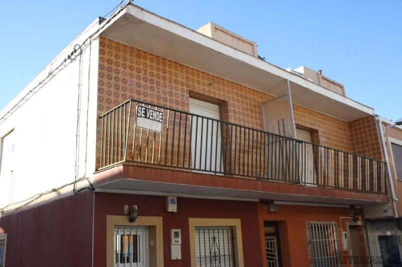 Apartment for sale in Los Nietos