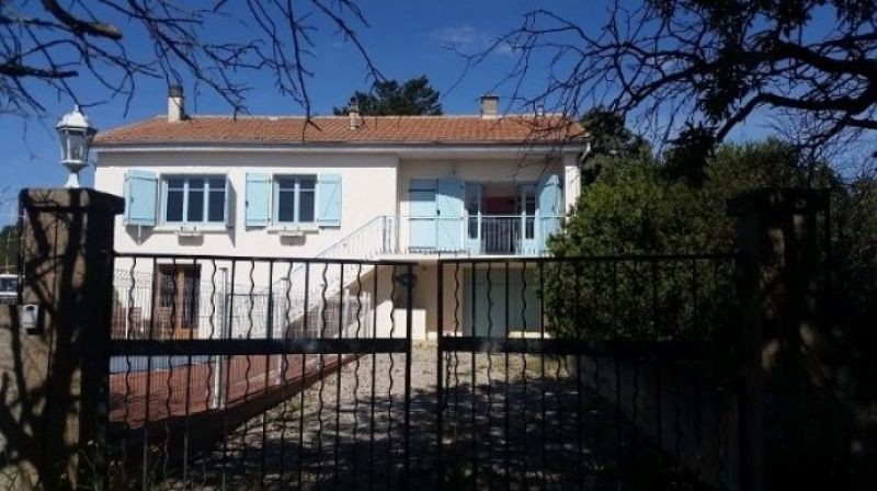 Traditional Villa With Pool, Some.. - 2