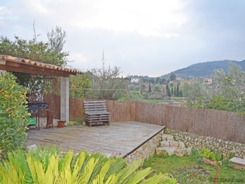 Cozy Town House With Views To The..