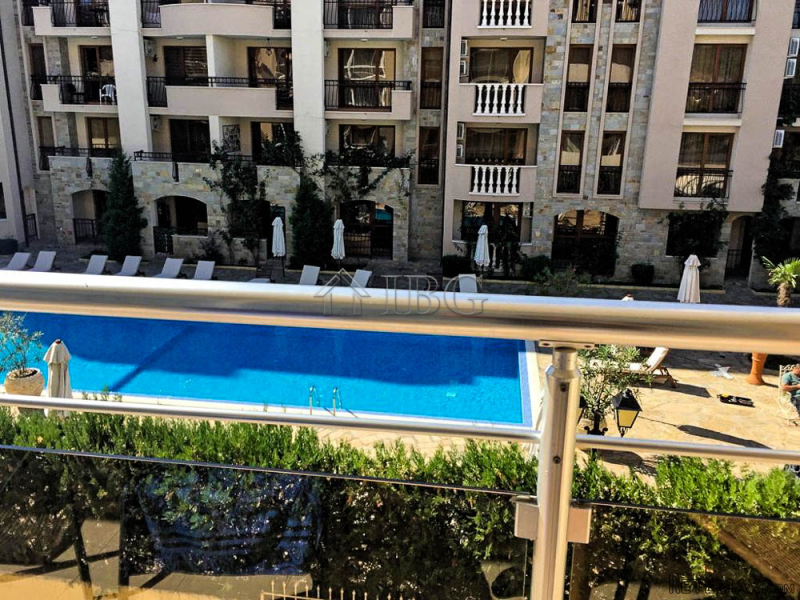 Stylishly furnished 2-bedroom apartment.. - 2