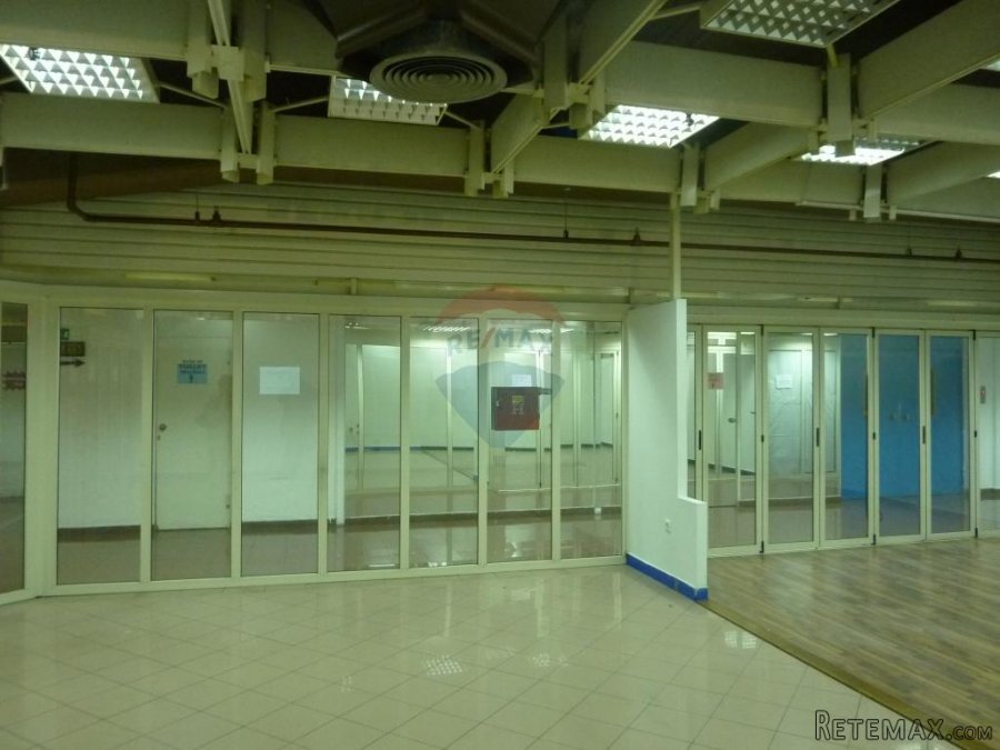 Centar - poslovni prostor 69 m2