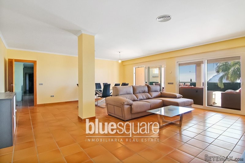 4-bedroom villa and studio with.. - 2