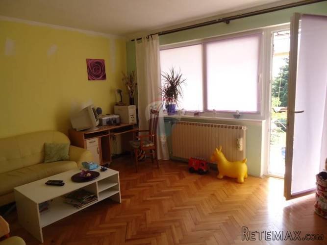 APARTMANSKA KUĆA U MEDULINU - 4