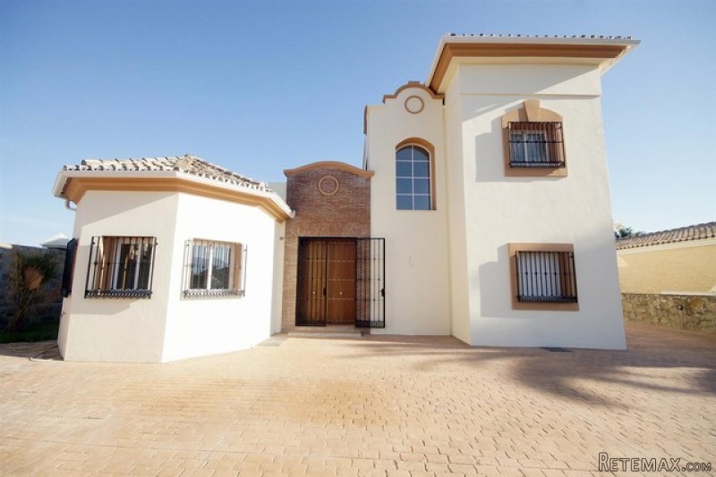 3 Bedrooms - Villa - Malaga - For Sale - 2