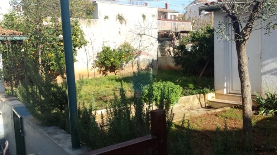 KUĆA SA 2 STANA U PULI- 400 m OD ARENE - 4