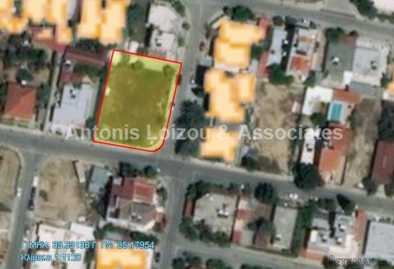 995m2 Residential Plot in Agios..