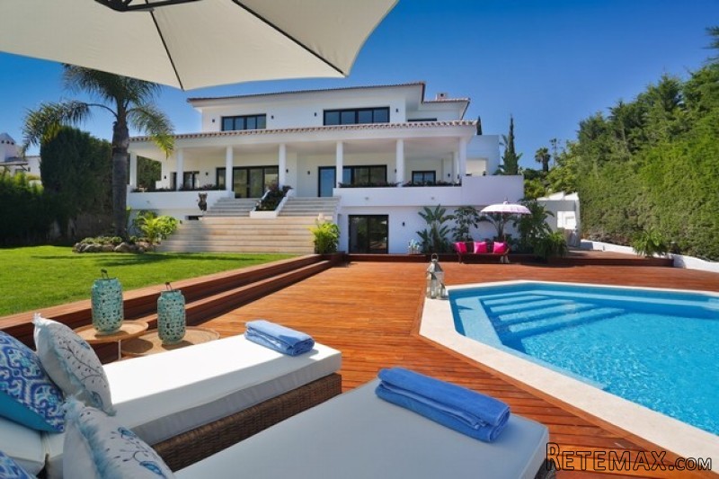 HM5O3624 - Villa For sale in Nueva..